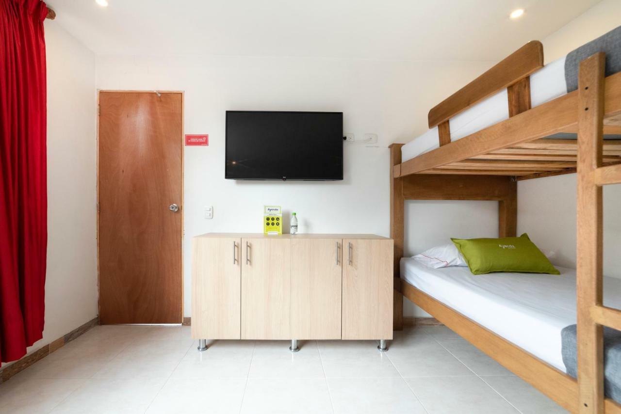 Ayenda 1238 Nuevo Colombia Hotel เมเดยิน ภายนอก รูปภาพ